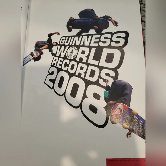 Guinness World Records 2008 Book With Glow-In-The-Dark Features