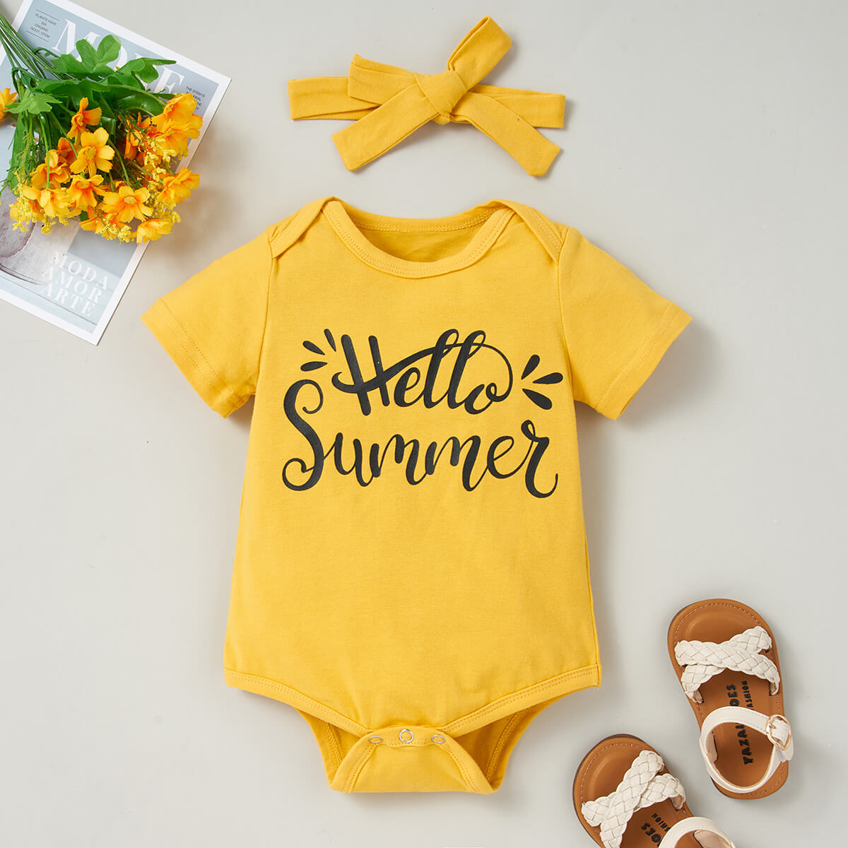 Baby Girl Graphic Bodysuit and Printed Shorts Set - Edy's Treasures