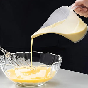 Long Tip Mouth Plastic Measuring Cup